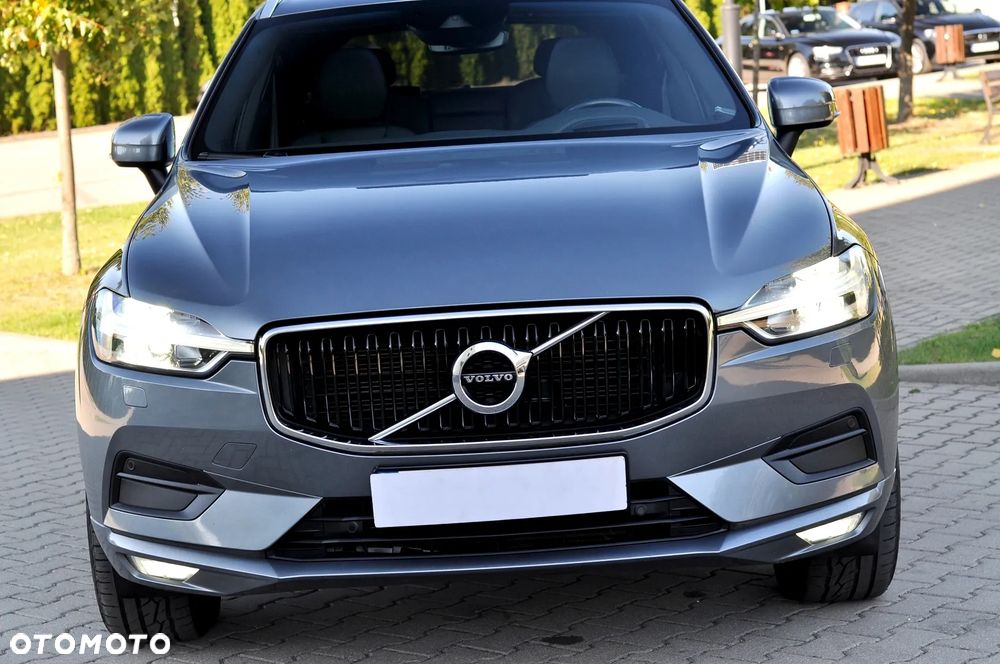 Volvo XC 60 D4 Momentum Pro - 5
