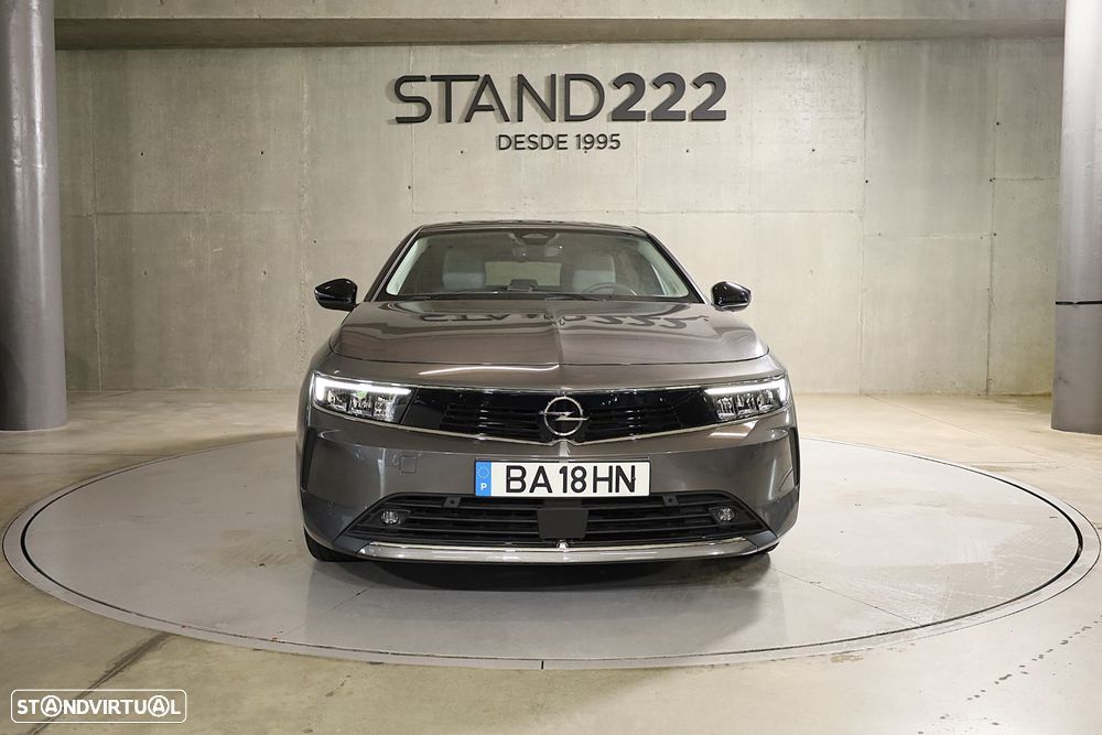 Opel Astra 1.2 T Elegance - 2