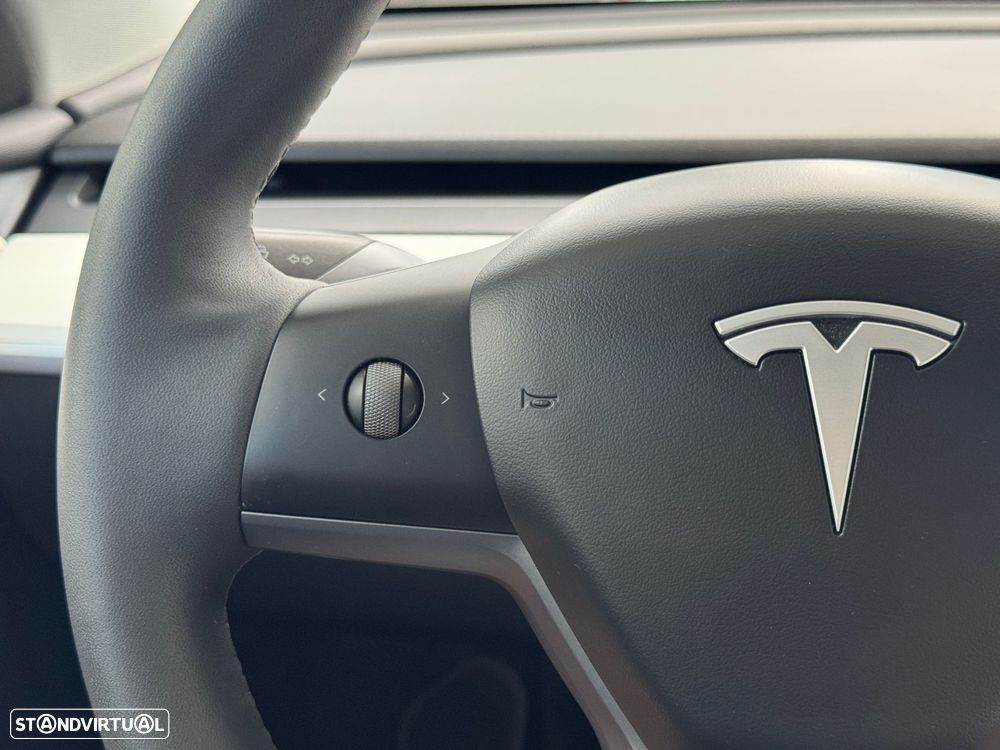 Tesla Model Y Long Range Tração Traseira - 20
