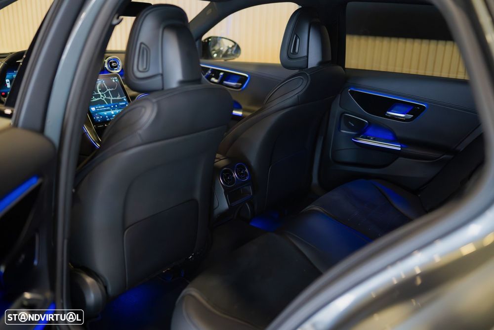 Mercedes-Benz C 300 e AMG Line - 28