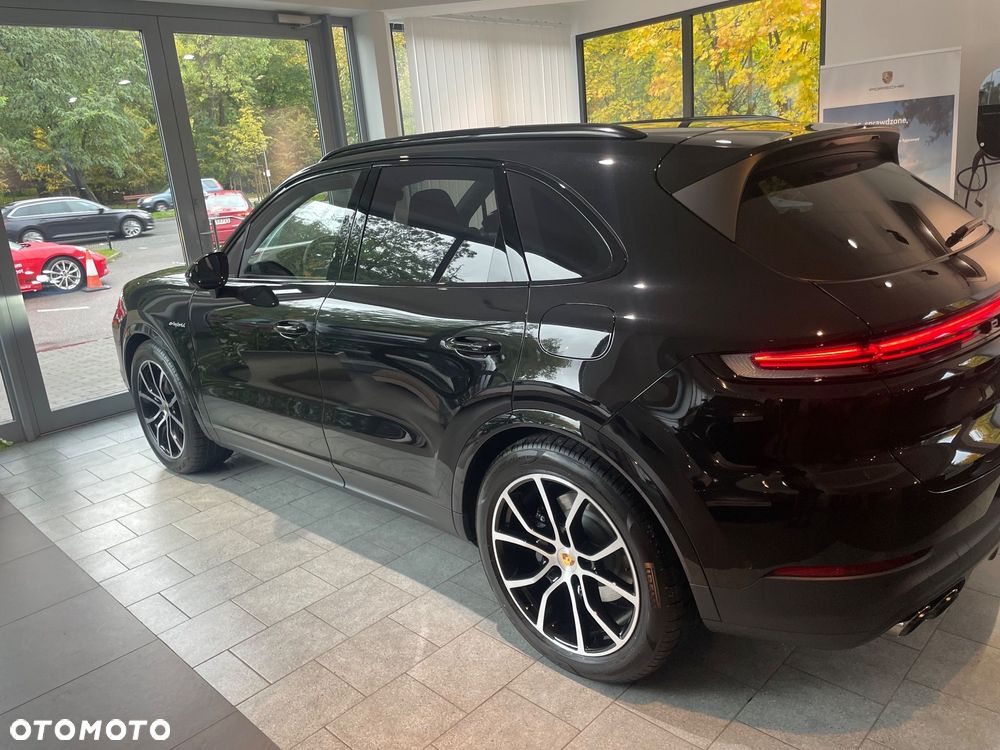 Porsche Cayenne - 17