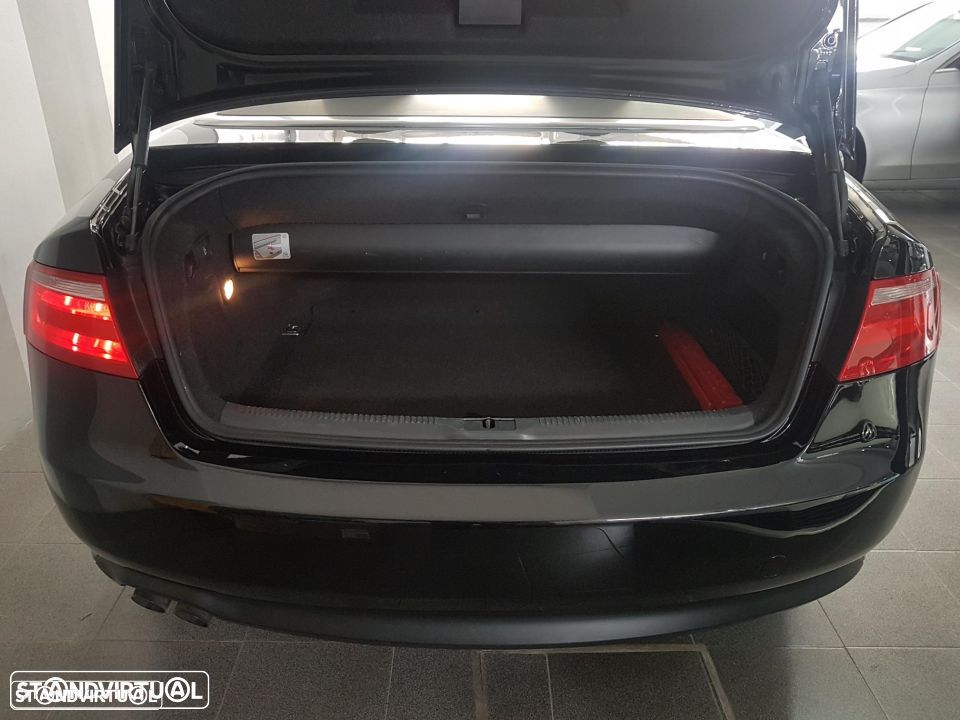 Audi A5 Cabrio 2.0 TDi - 12