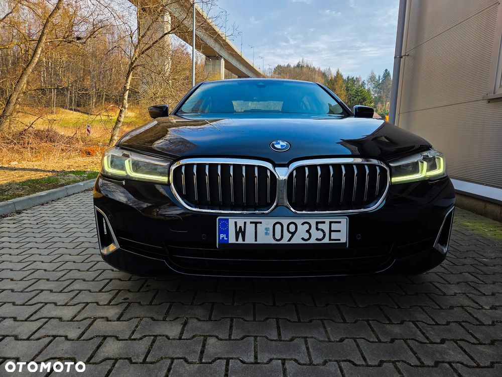 BMW Seria 5 520i Luxury Line sport - 30