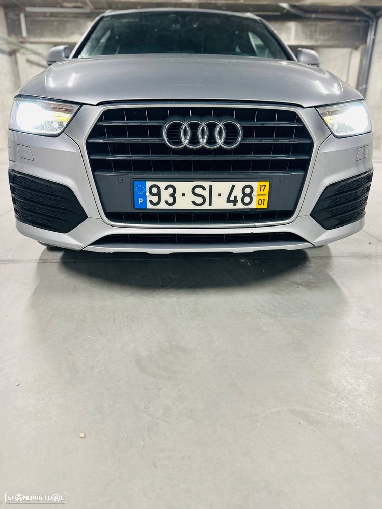 Audi Q3 2.0 TDI Sport S tronic - 4