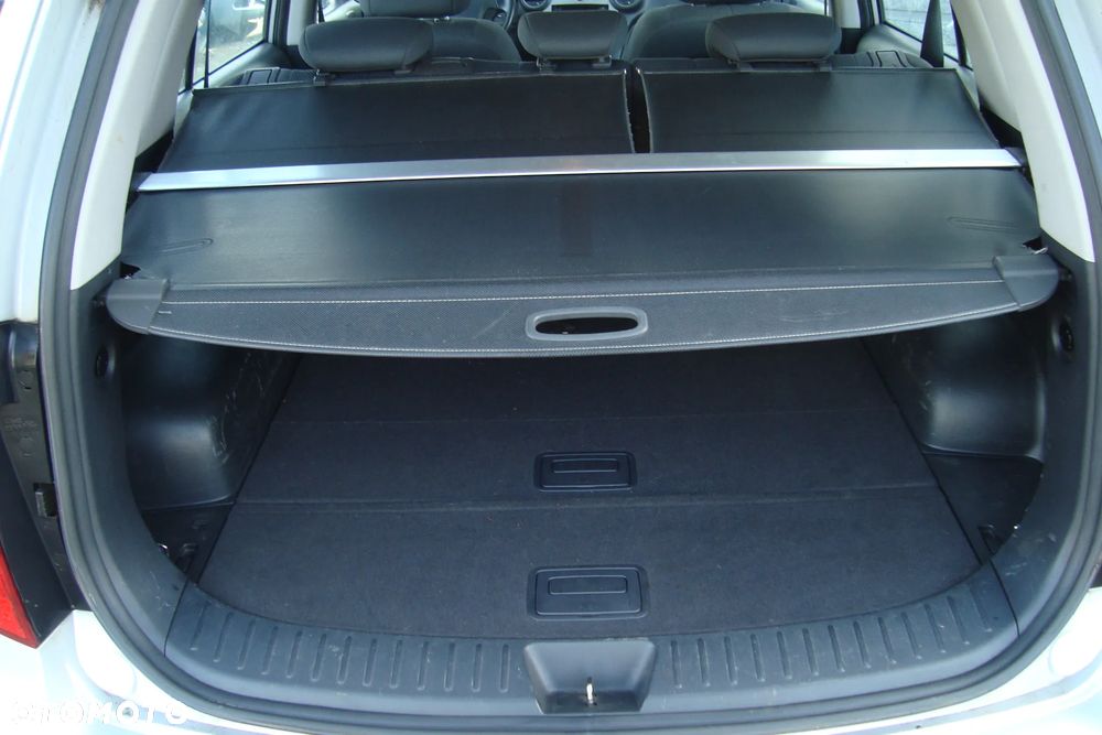 Kia Carens CRDi DPF EX - 11