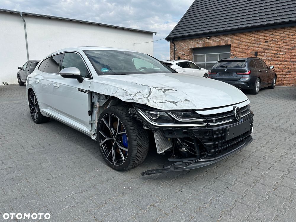Volkswagen Arteon 2.0 TSI 4Motion R DSG - 3