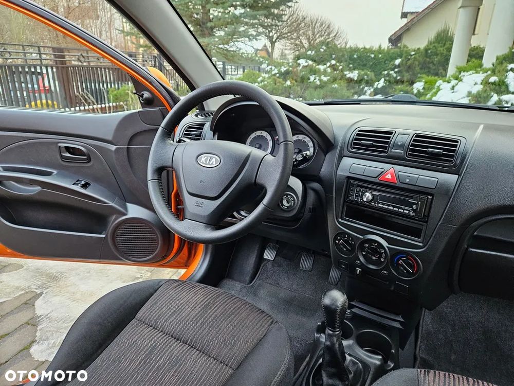 Kia Picanto - 14