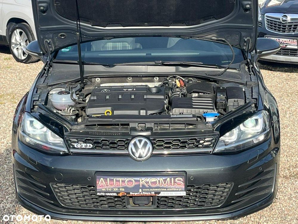 Volkswagen Golf 2.0 TDI BMT GTD - 11