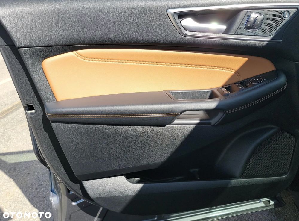 Ford Edge - 9