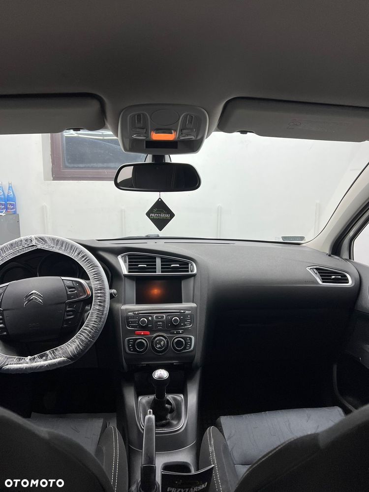 Citroën C4 1.6 HDi Attraction - 14