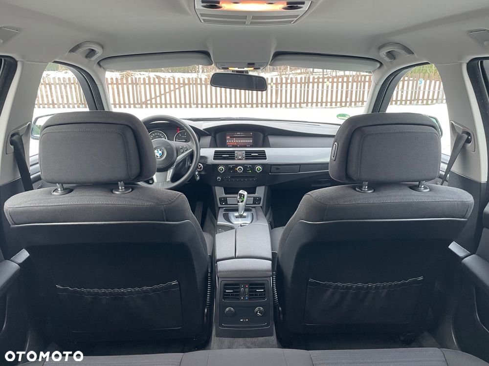 BMW Seria 5 520d Edition Lifestyle - 15