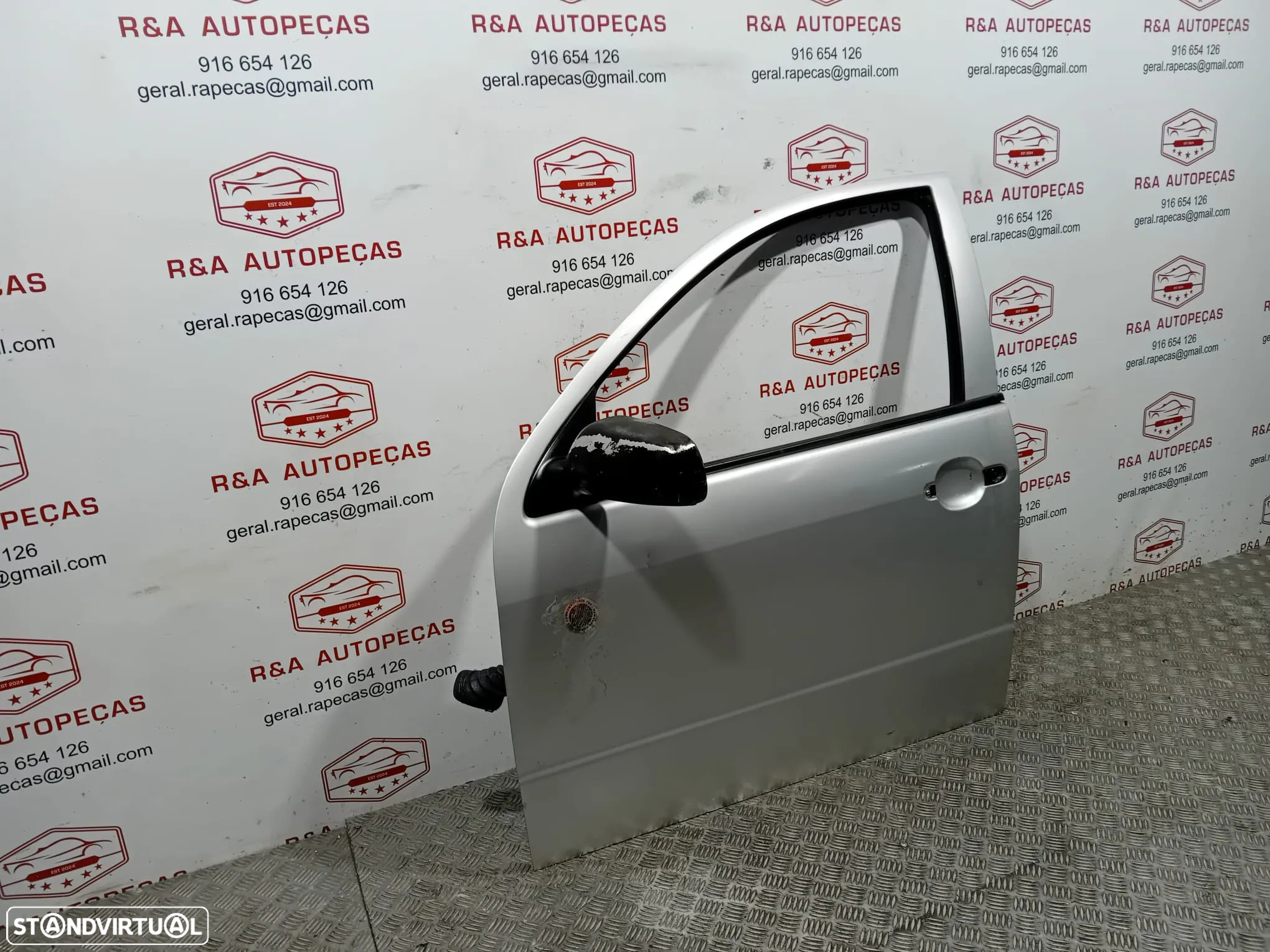 Porta Frente Esquerda Skoda Fabia 1 Original - 2