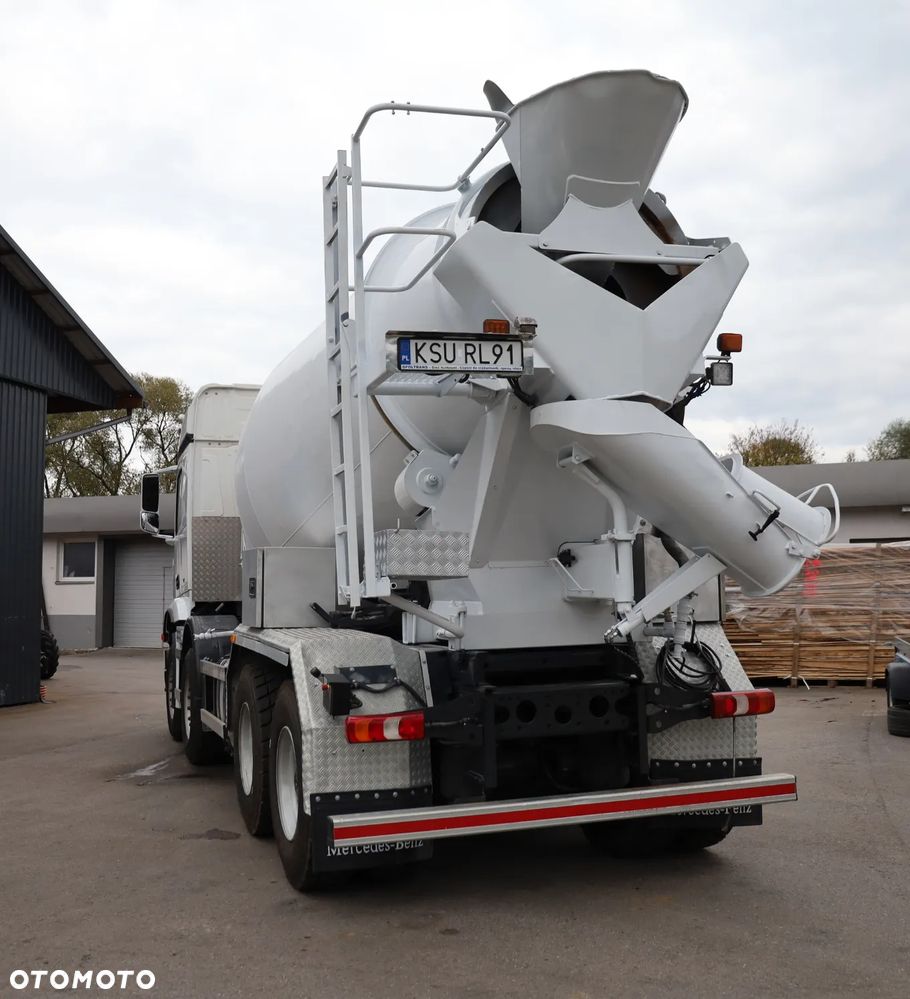 Mercedes-Benz Arocs 3251 - 6