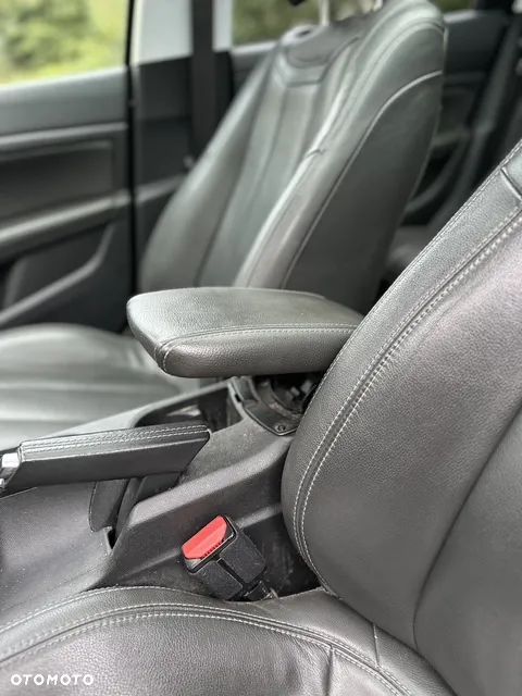 Peugeot 308 1.6 BlueHDi Allure S&S - 31