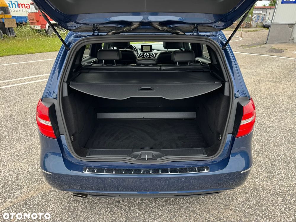 Mercedes-Benz Klasa B 200 Edition - 7