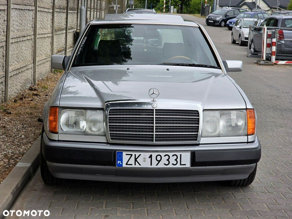 Mercedes-Benz W124 (1984-1993) - 2