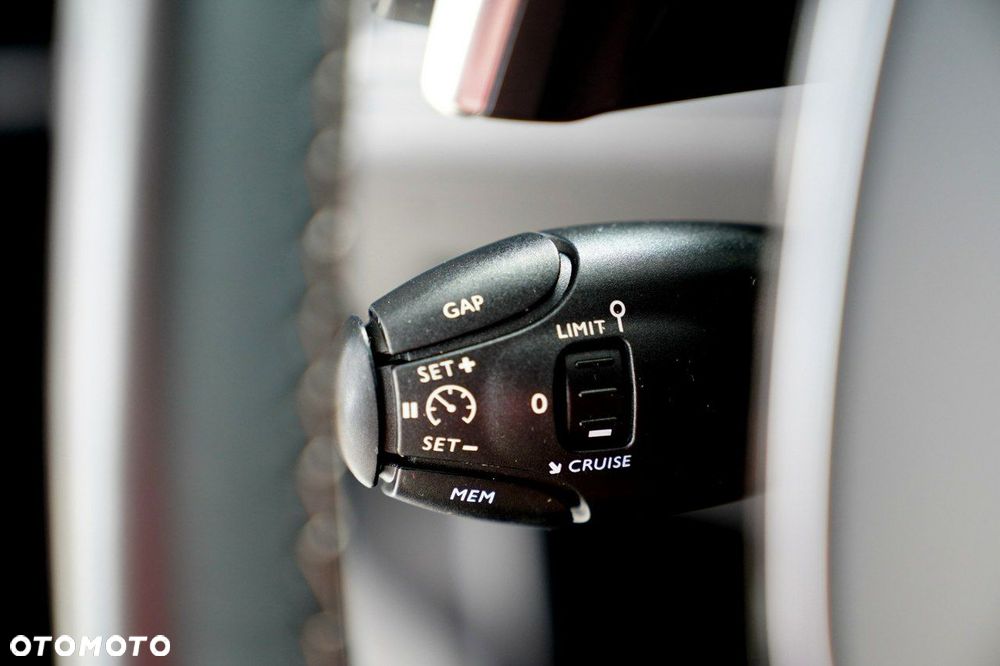 Peugeot 3008 - 12