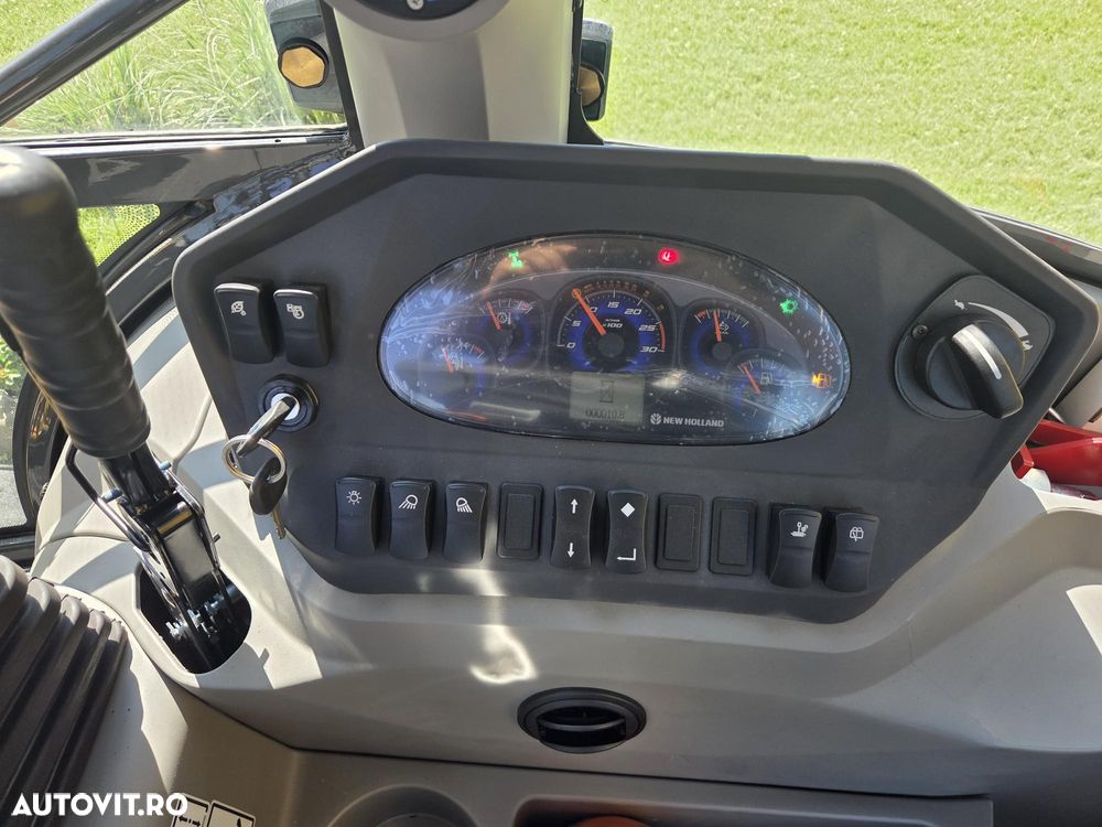 New Holland B115D, NOU, ROTI EGALE, 10t, FULL OPTION, motor 120CP, brat excv extensibil cu inst picon, cupa multifunctioinala 4x1, aer conditionat, masa operationala 10tone, cutie AUTOMATA POWERSHIFT, JOYSTICKURI, posibilitate leasing 5 ani-PROMOTIE 88.900 EUR - 34