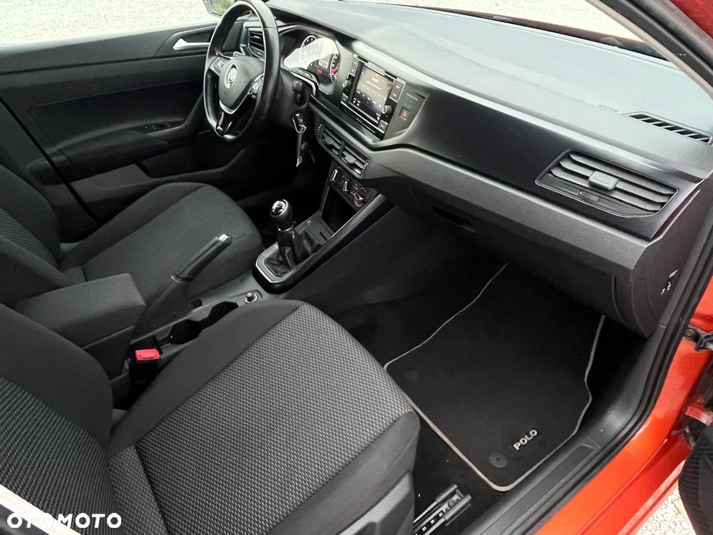 Volkswagen Polo 1.0 Life - 15