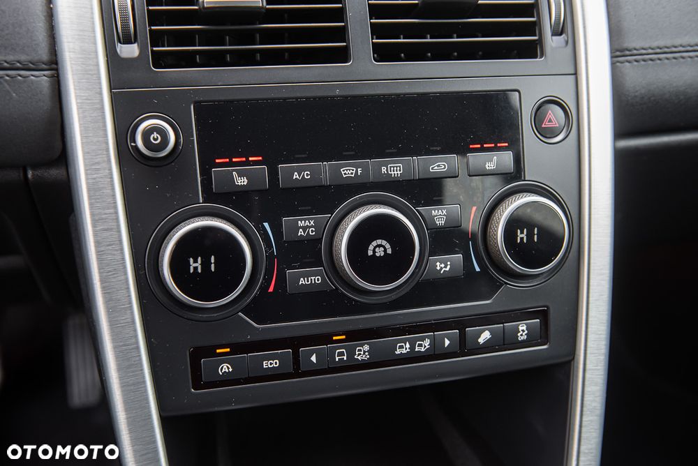 Land Rover Discovery Sport - 25