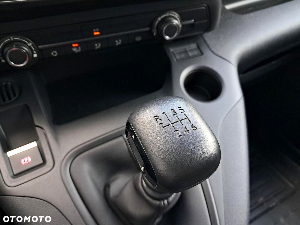 Toyota PROACE CITY - 22