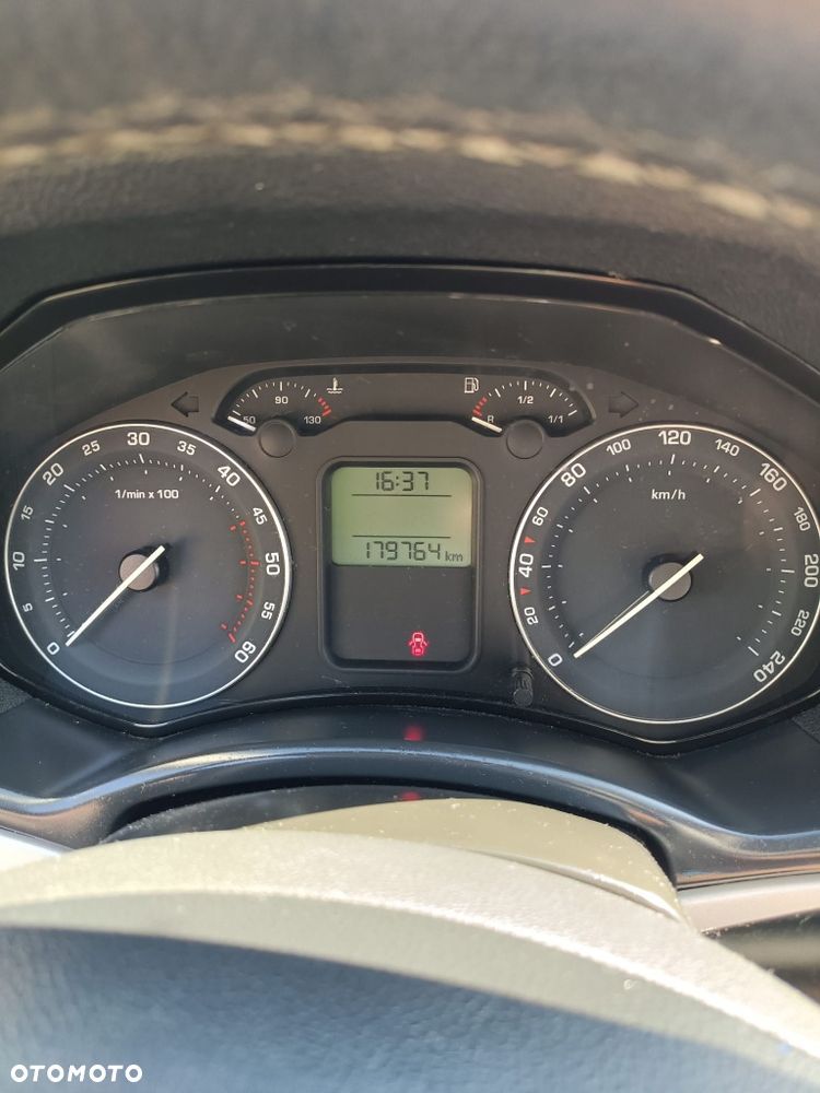Skoda Octavia - 4