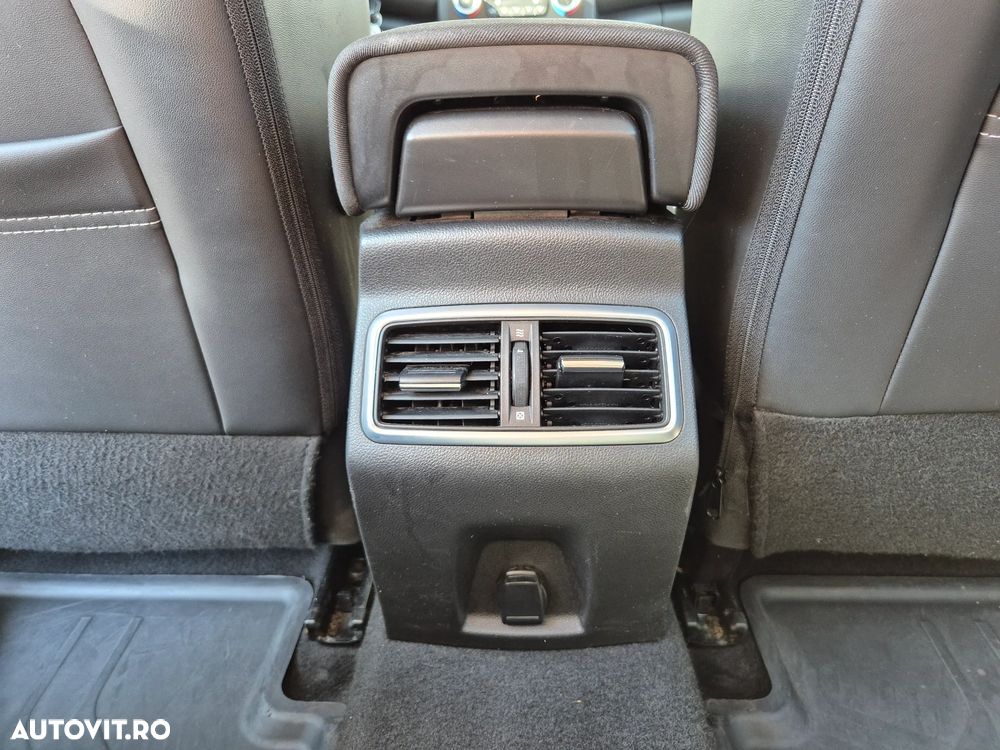 Renault Megane TCe 140 EDC GPF Zen - 22