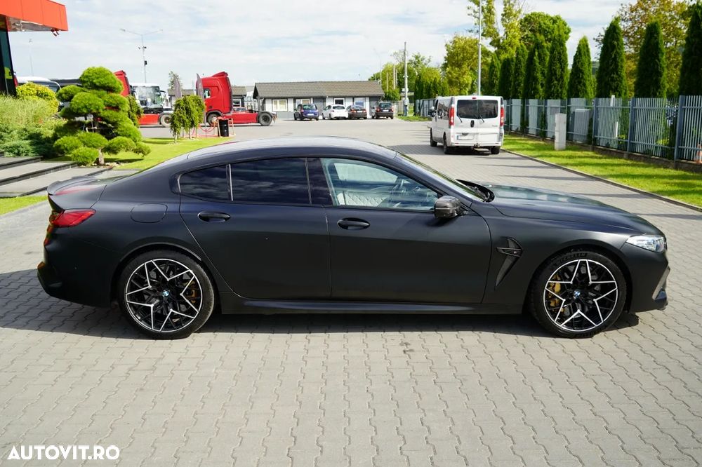 BMW M8 AT - 11