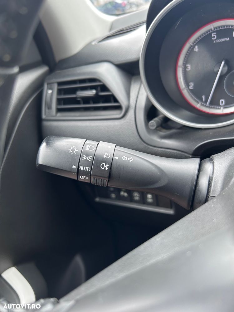 Suzuki Swift M-Hybrid 1.2 Passion - 12