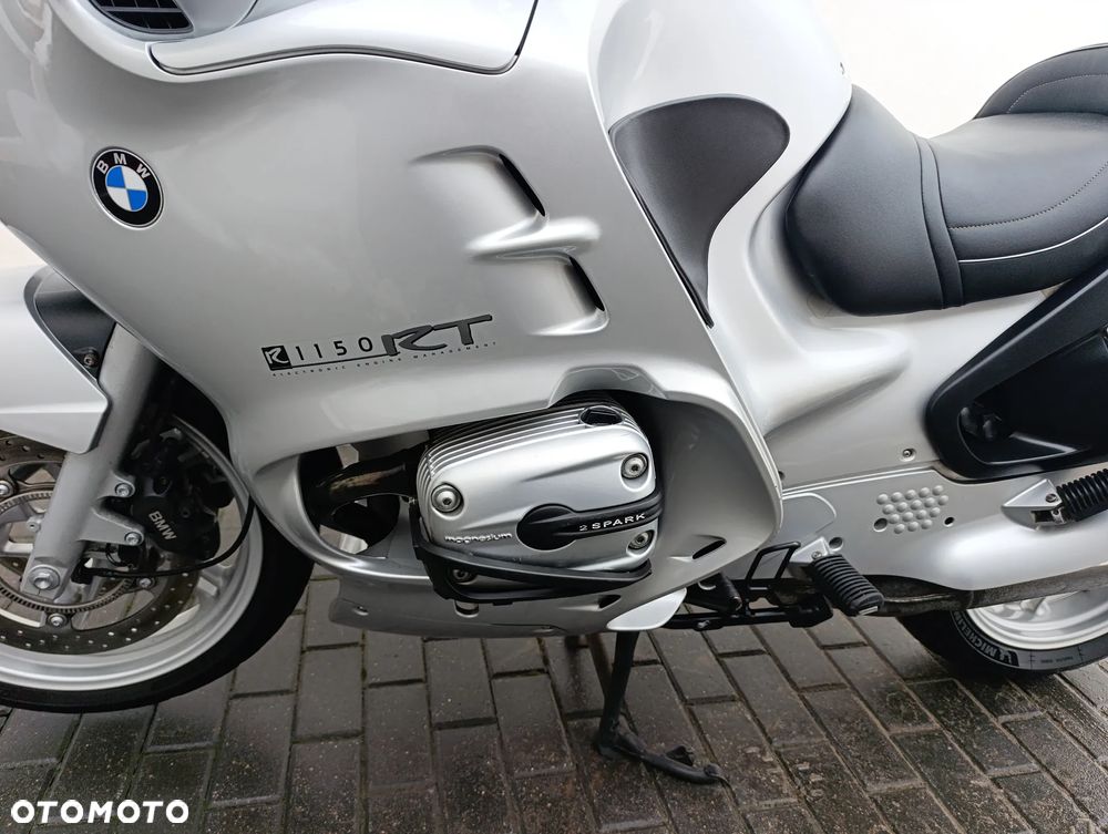 BMW R - 12