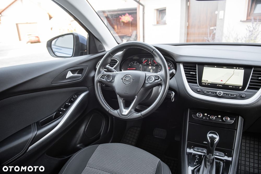 Opel Grandland X - 16