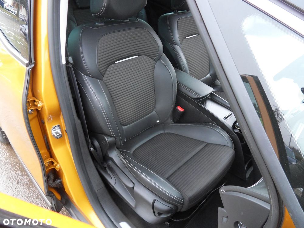 Renault Scenic TCe 140 GPF BOSE EDITION - 13