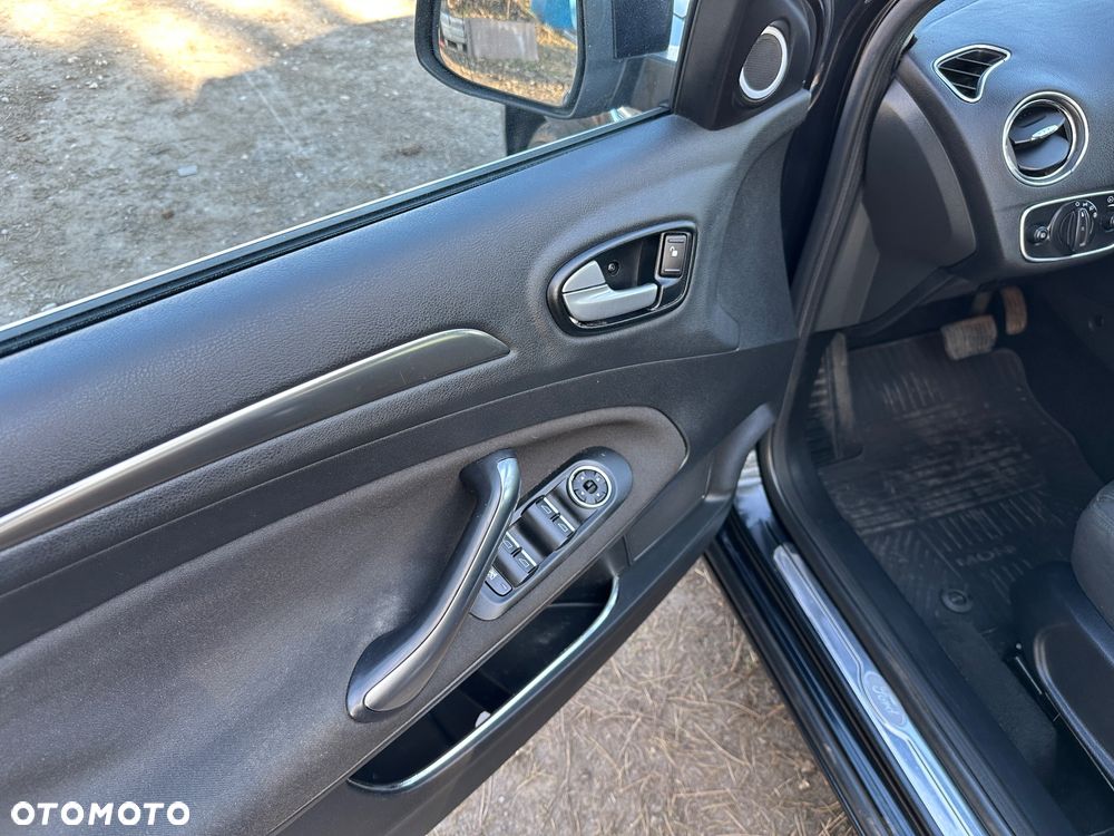 Ford Mondeo 2.3 Silver X - 16