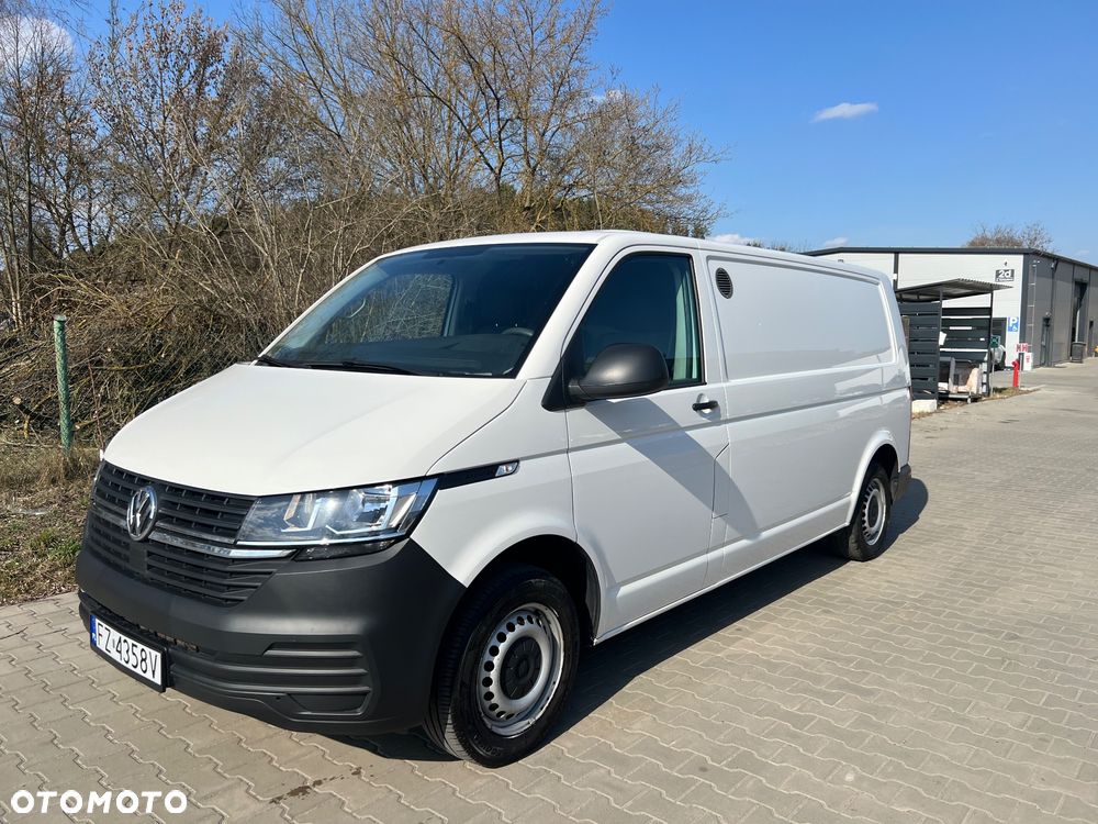 Volkswagen Transporter T6.1 - 1