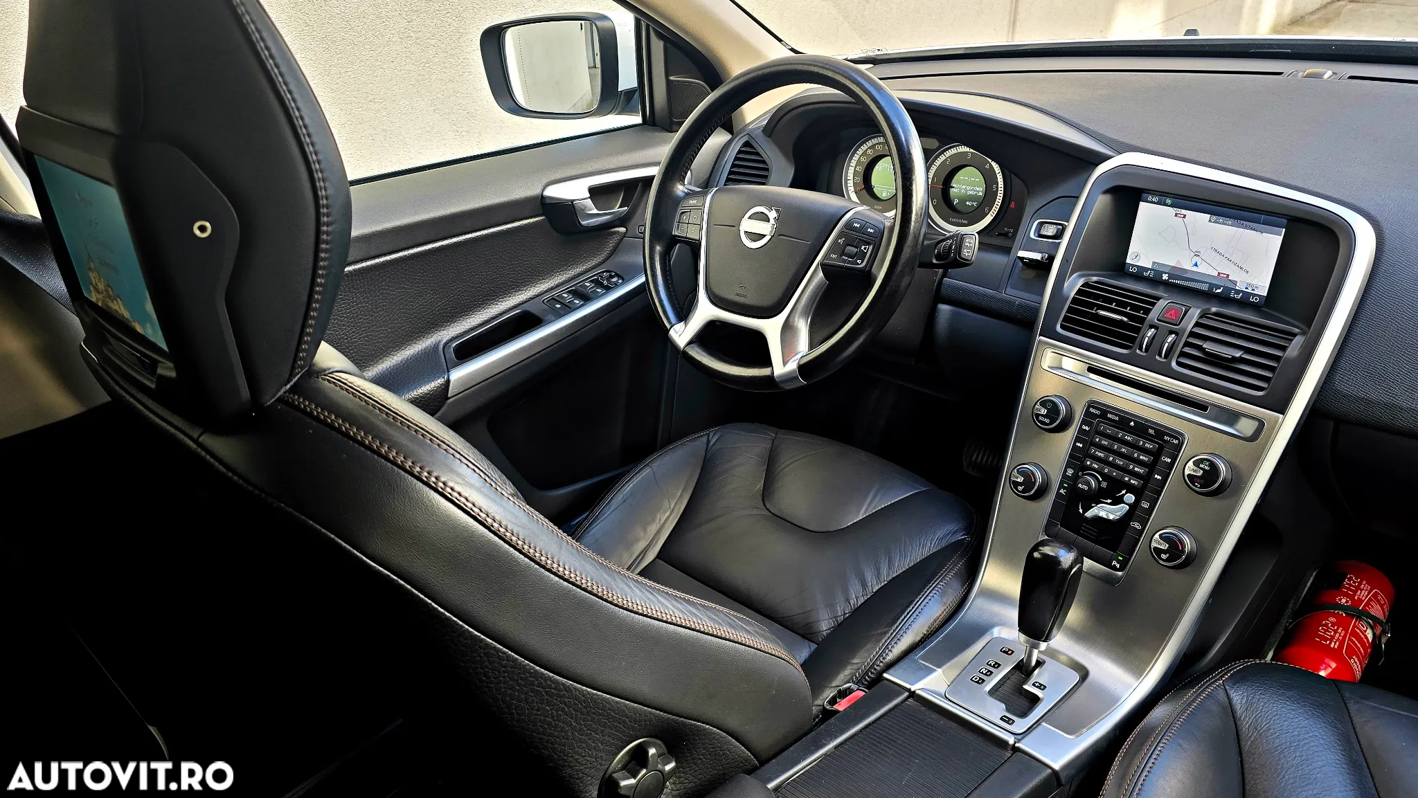 Volvo XC 60 D4 Geartronic Summum - 3