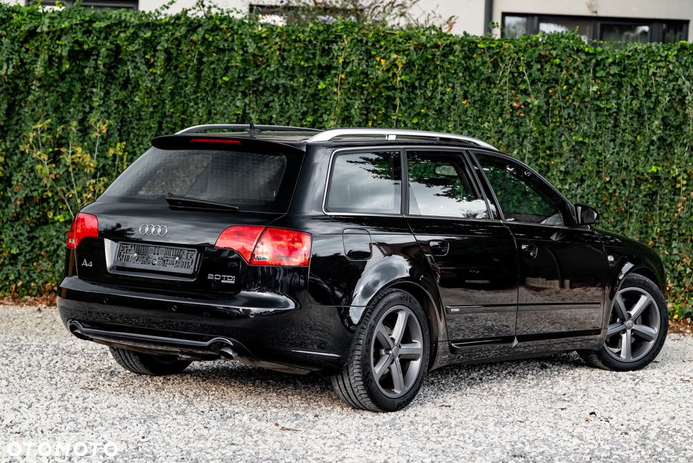 Audi A4 Avant 2.0 TDI DPF Quattro - 13