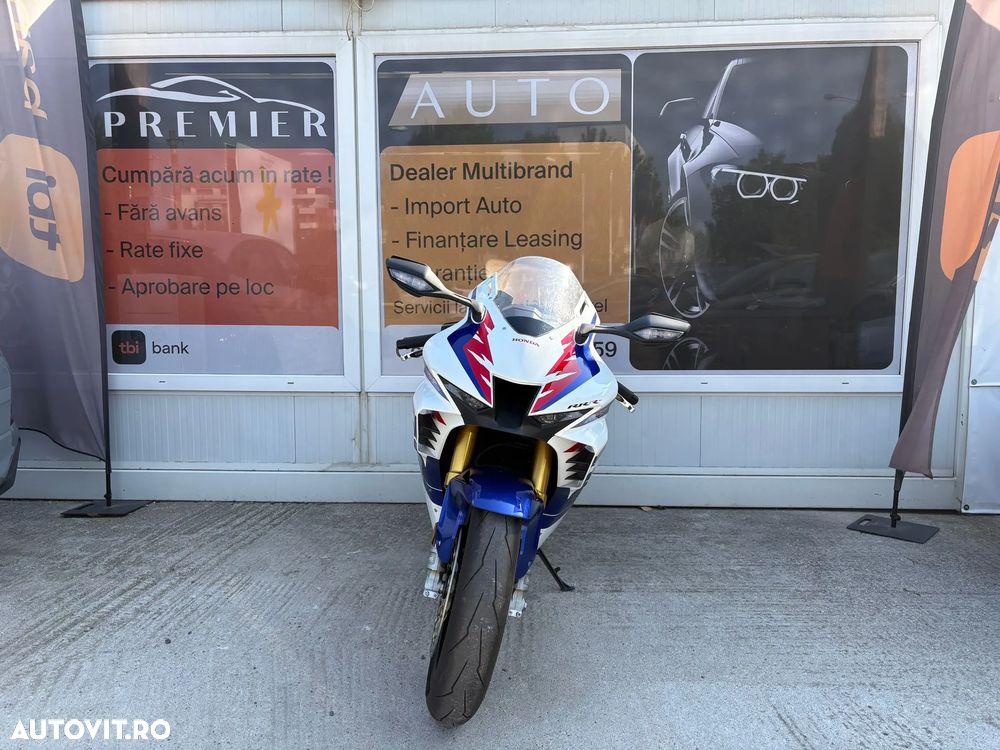 Honda CBR1000RR-R Fireblade SP 30th Anniversary - 3