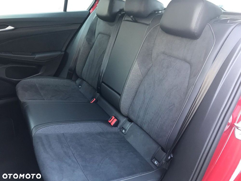 Volkswagen Golf - 19