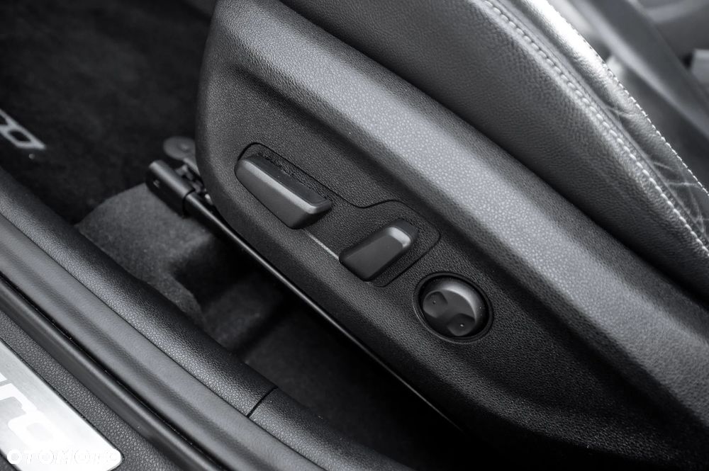 Kia Niro 1.6 GDI HEV 2WD OPF Edition 7 - 27