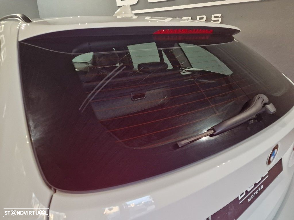 BMW 318 i Touring Pack M Auto - 16
