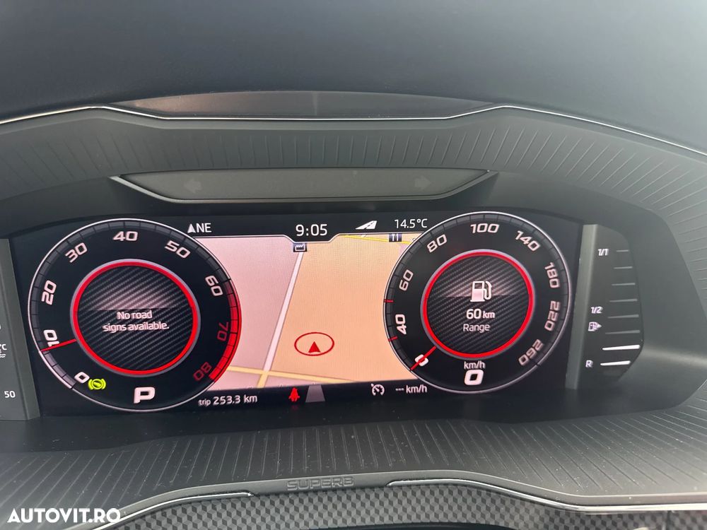 Skoda Superb 2.0 TSI 4X4 DSG Sportline - 10