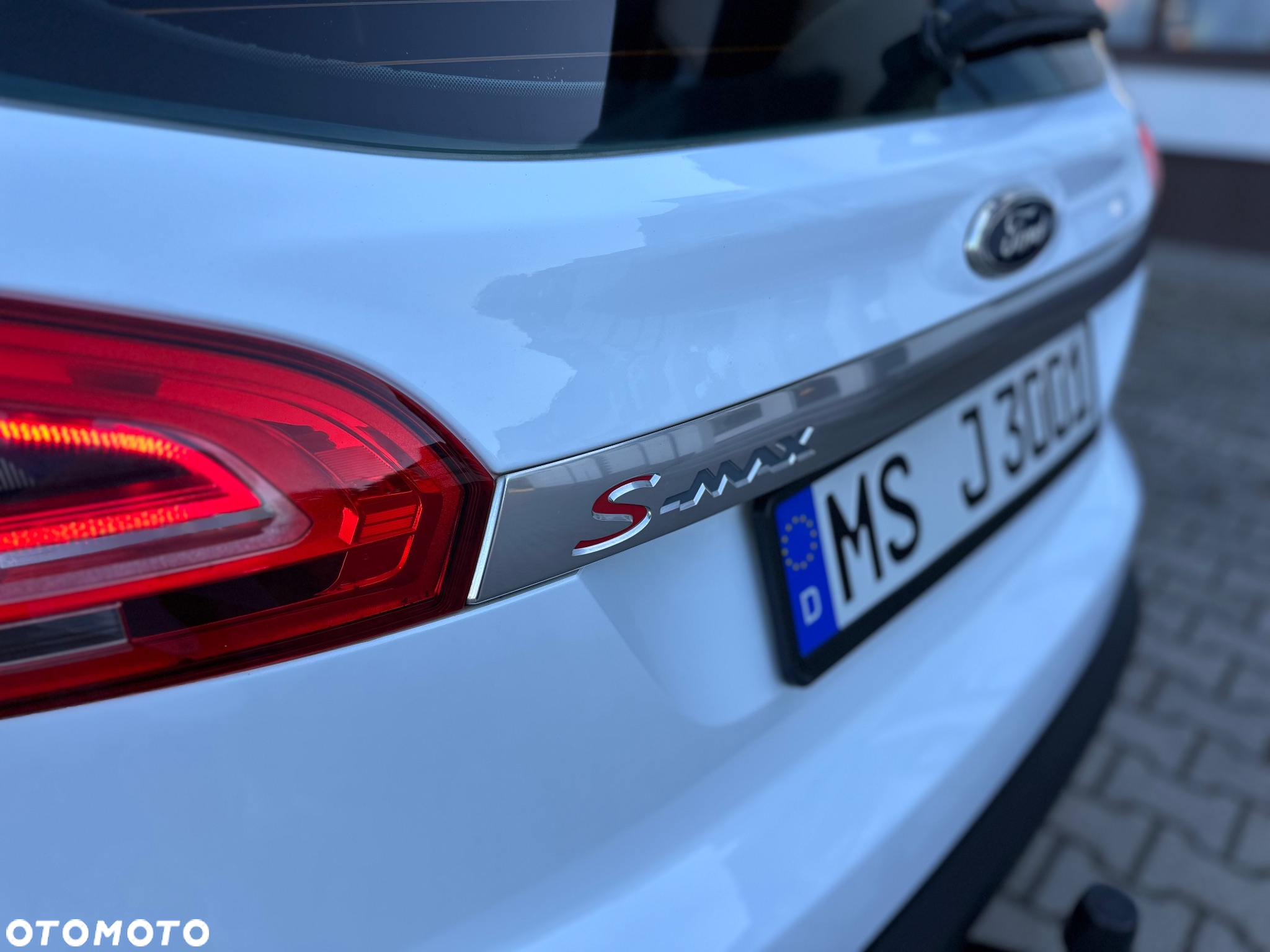 Ford S-Max 2.0 TDCi DPF Titanium - 36