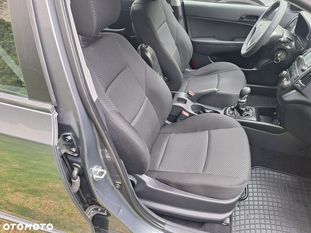 Hyundai i30 1.4 FIFA WM Edition - 15