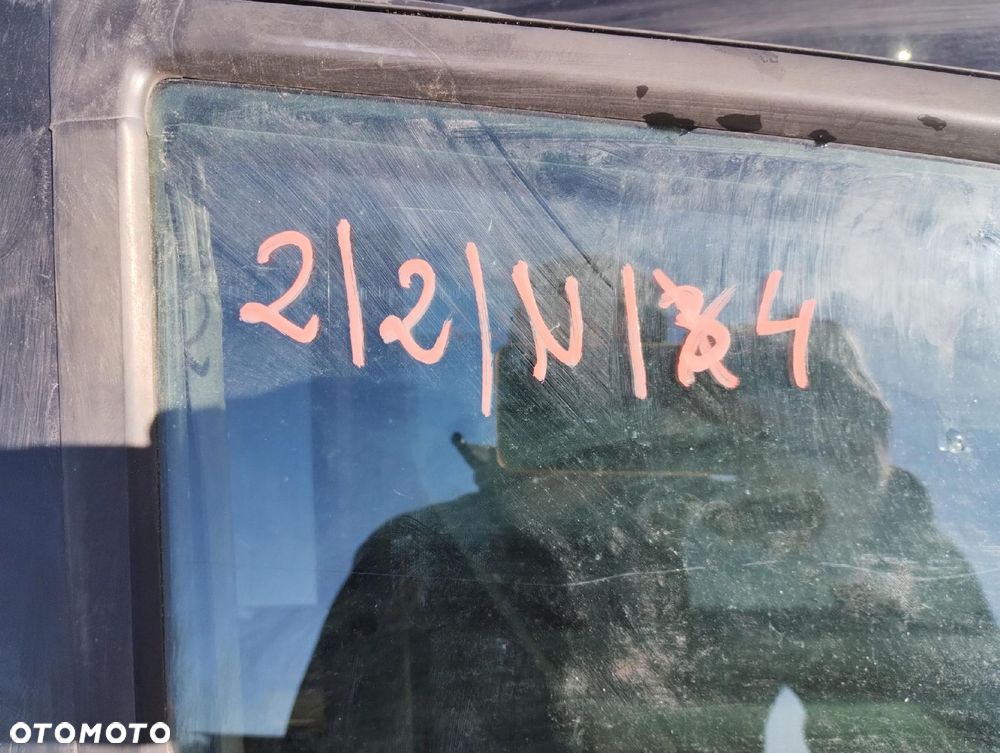 Chrysler Voyager Iv Drzwi Prawe Przód - 11