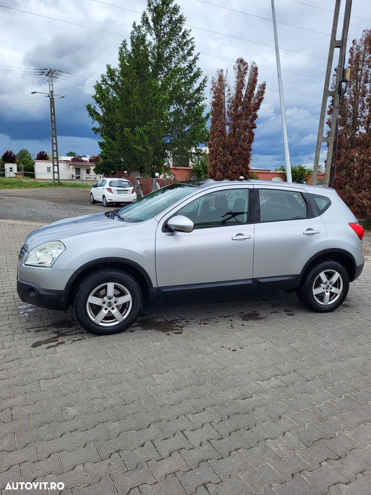 Nissan Qashqai - 2