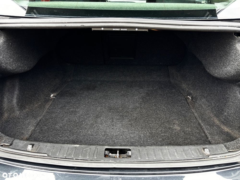 Volvo S60 T3 Kinetic - 12