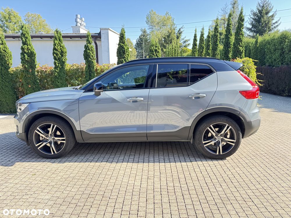 Volvo XC 40 B4 B AWD R-Design - 1