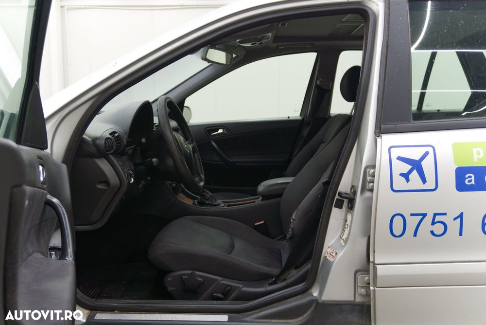 Mercedes-Benz C - 8