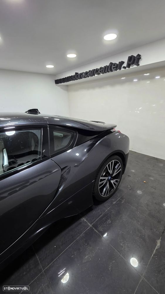 BMW i8 - 5