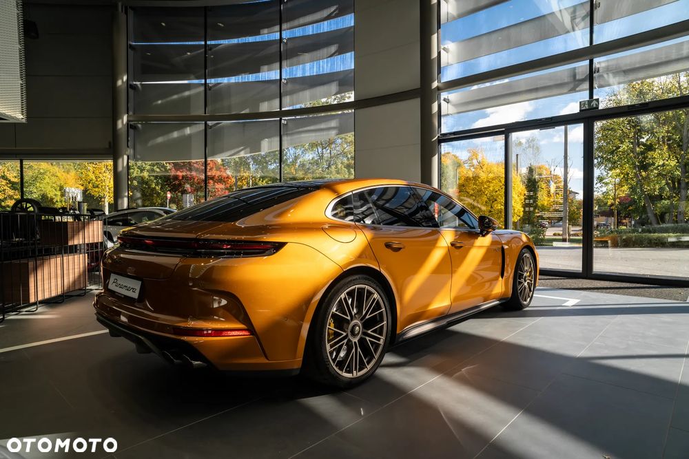 Porsche Panamera Turbo S E-Hybrid PHEV - 7